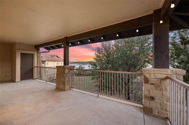 6712 Lantern View DR 303, Jonestown, TX 78645