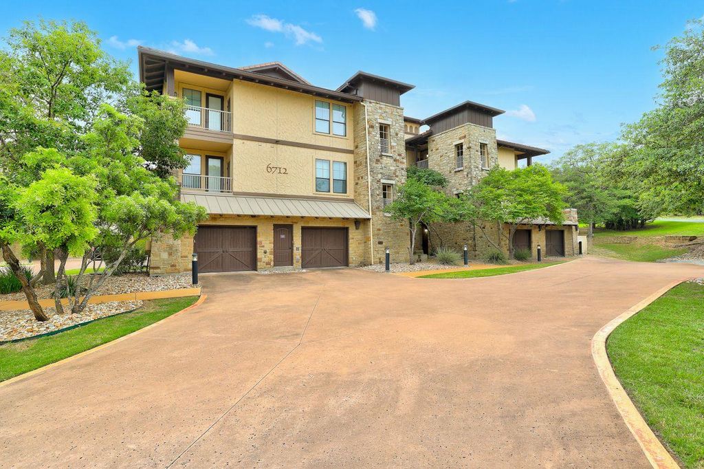 6712 Lantern View DR 303, Jonestown, TX 78645