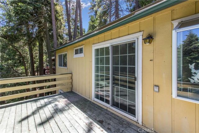 24702 Nestal Court, Crestline, CA 92325