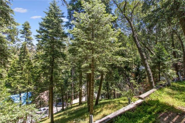 24702 Nestal Court, Crestline, CA 92325