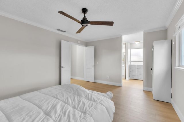 9833 Winterwood Way, Sacramento, CA 95827