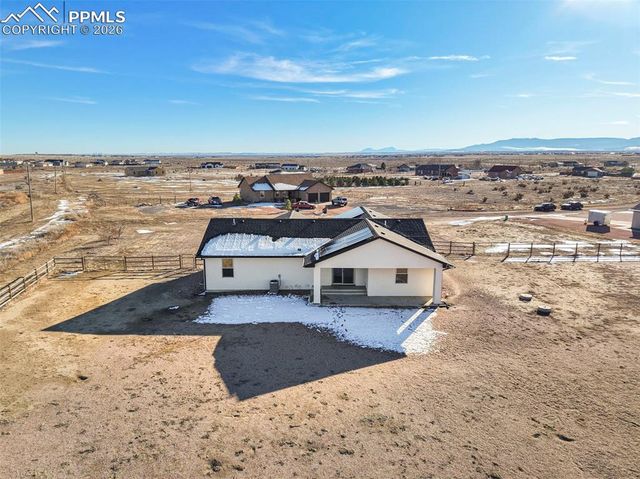 1487 E Arrowwood Lane, Pueblo West, CO 81007