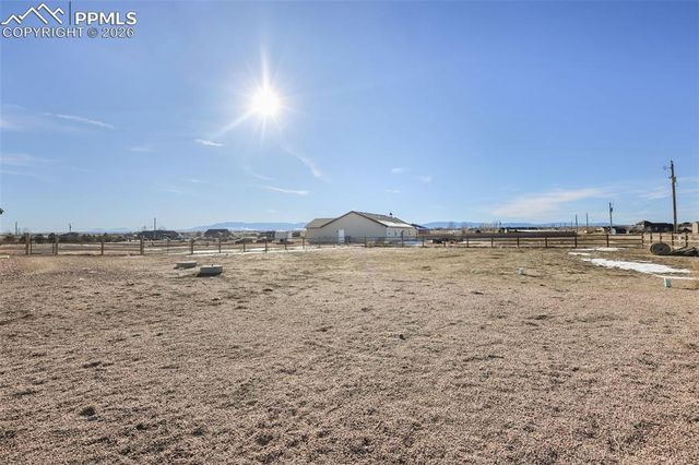 1487 E Arrowwood Lane, Pueblo West, CO 81007