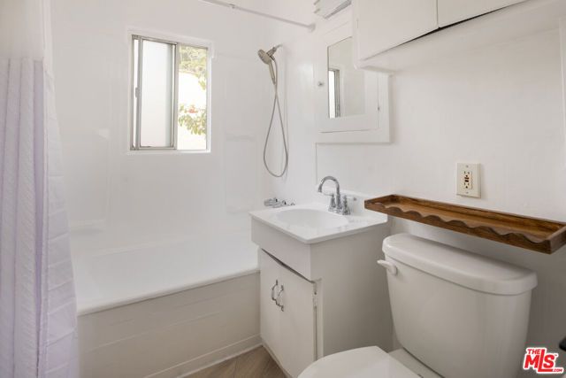 1710 GLYNDON Avenue, Venice (los Angeles), CA 90291