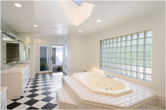 236 Monarch Bay, Dana Point, CA 92629