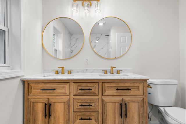 117 West Chippen Hill Road, Burlington, CT 06013