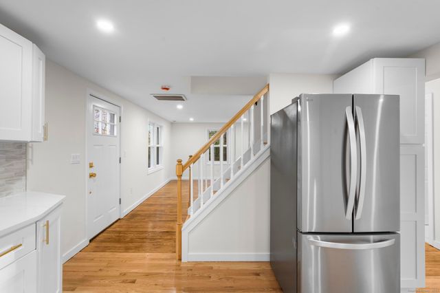 117 West Chippen Hill Road, Burlington, CT 06013