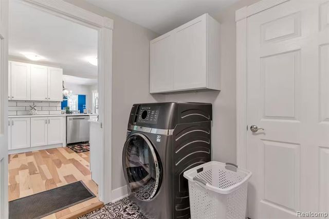 4567 N Seymour Road, Flushing, MI 48433
