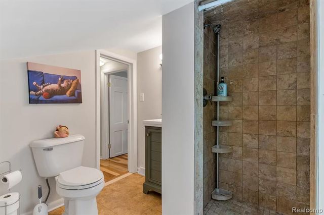 4567 N Seymour Road, Flushing, MI 48433