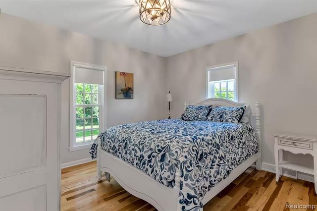 4567 N Seymour Road, Flushing, MI 48433