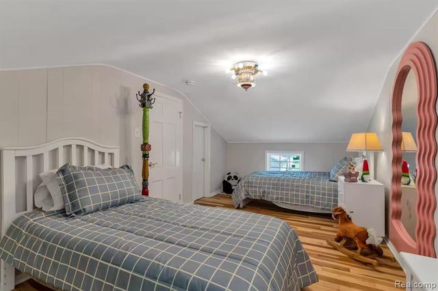 4567 N Seymour Road, Flushing, MI 48433