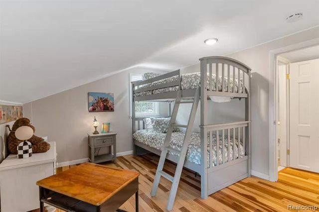 4567 N Seymour Road, Flushing, MI 48433