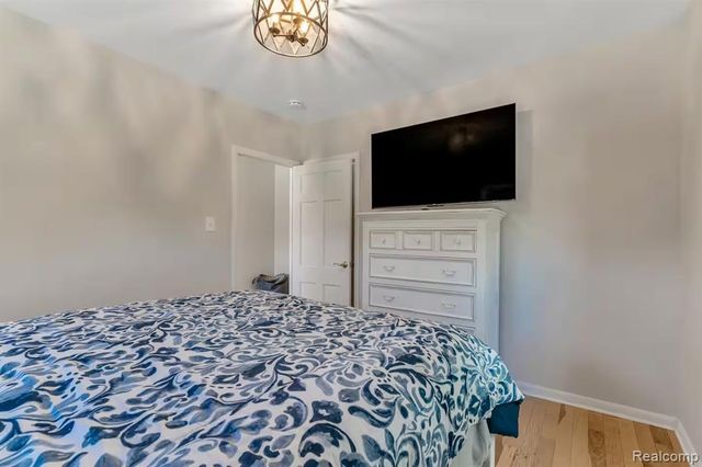4567 N Seymour Road, Flushing, MI 48433