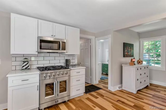 4567 N Seymour Road, Flushing, MI 48433