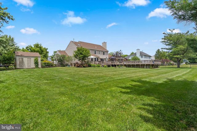 10 SECRETARIO WAY, Hamilton, NJ 08690