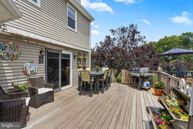 10 SECRETARIO WAY, Hamilton, NJ 08690