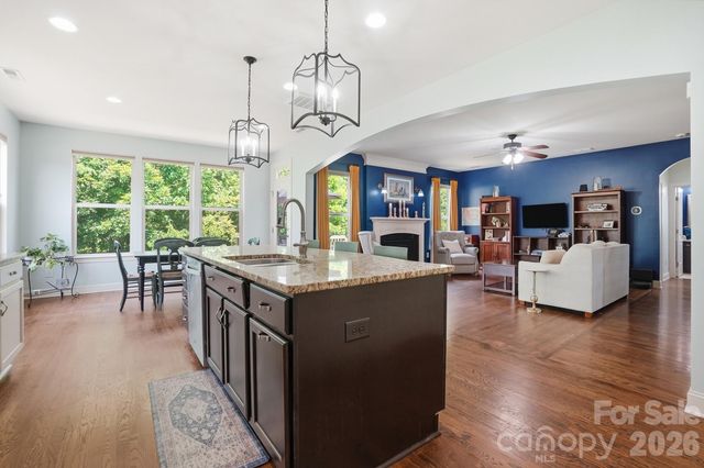 522 Iron Horse Lane, Midland, NC 28107
