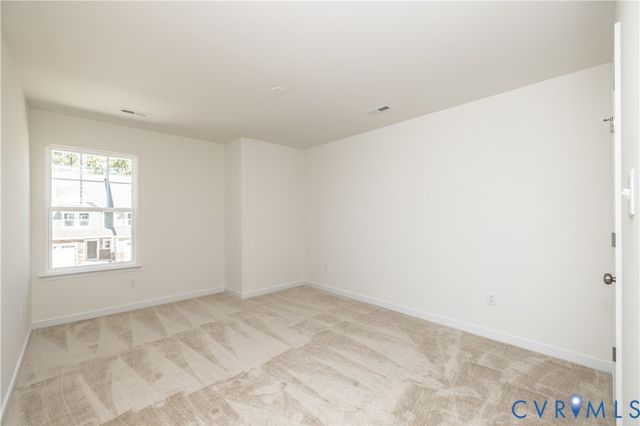 18365 Palisades Ct, Moseley, VA 23120