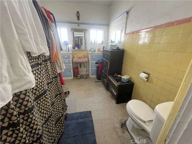 2312 Lincoln Park, Los Angeles, CA 90031