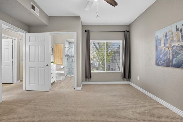 7401 W Arrowhead Clubhouse Drive Unit 2045, Glendale, AZ 85308