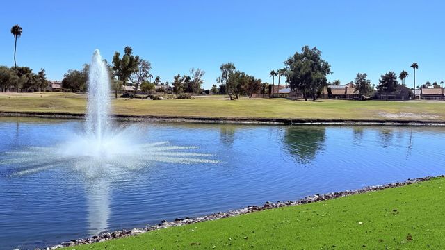7401 W Arrowhead Clubhouse Drive Unit 2045, Glendale, AZ 85308