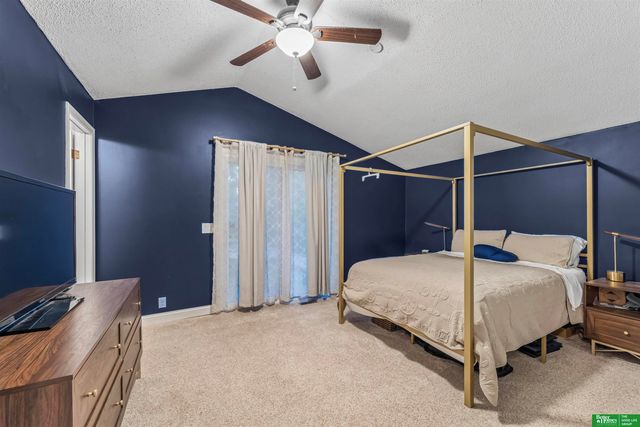 1218 N 145 Plaza, Omaha, NE 68154