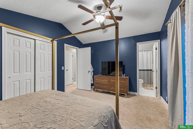 1218 N 145 Plaza, Omaha, NE 68154