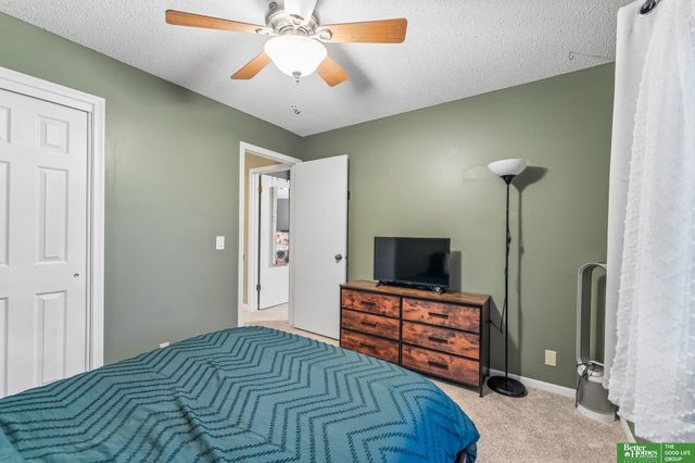 1218 N 145 Plaza, Omaha, NE 68154