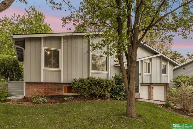 1218 N 145 Plaza, Omaha, NE 68154
