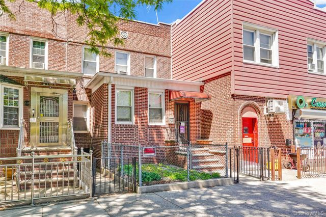 2104 23rd Street, Astoria, NY 11105