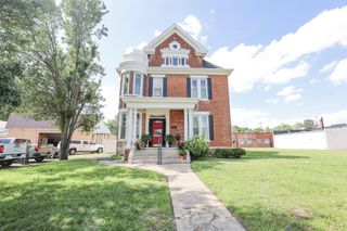 807 & 815 Jefferson Street, Paducah, KY 42001