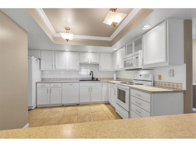 14390 E Marina Dr 606, Aurora, CO 80014