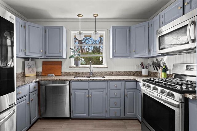 213 Indian Trail, Marietta, GA 30068