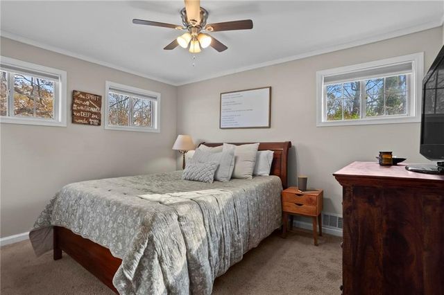 213 Indian Trail, Marietta, GA 30068