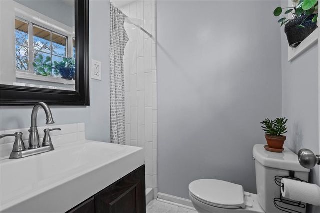 213 Indian Trail, Marietta, GA 30068