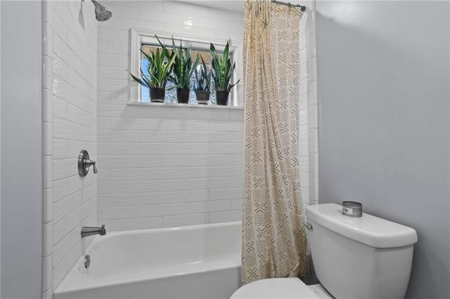 213 Indian Trail, Marietta, GA 30068