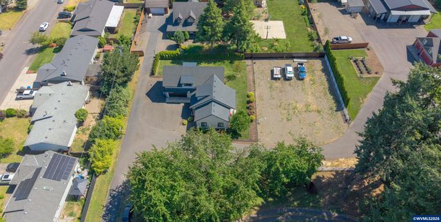 6955 Fir Grove Ln N, Keizer, OR 97303