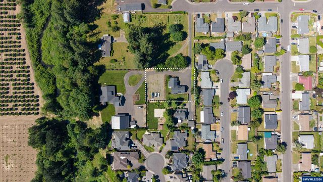 6955 Fir Grove Ln N, Keizer, OR 97303