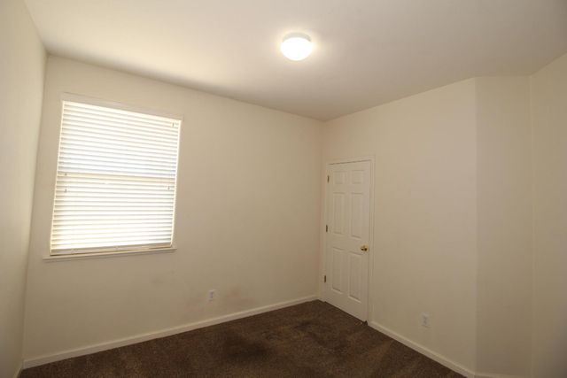 1014 Mango, Madera, CA 93637