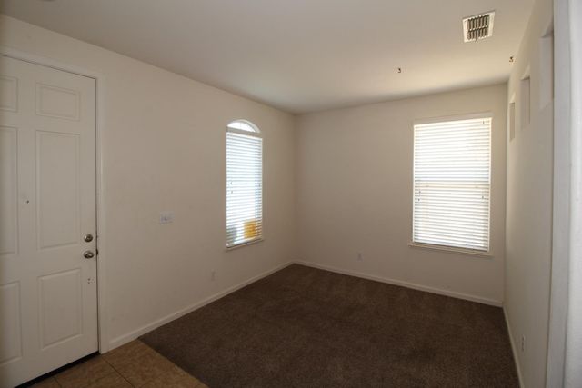 1014 Mango, Madera, CA 93637