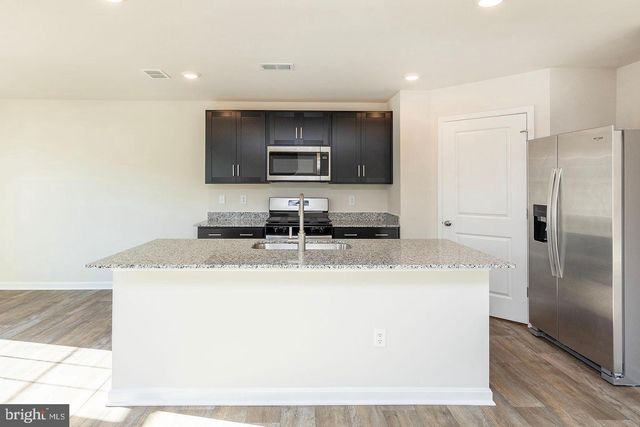 174 HAMSTEAD DR, Stephens City, VA 22655