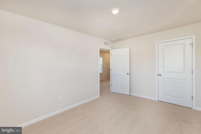 174 HAMSTEAD DR, Stephens City, VA 22655