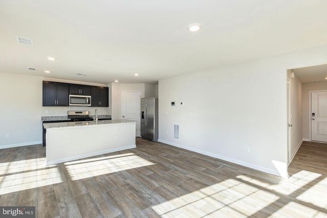 174 HAMSTEAD DR, Stephens City, VA 22655
