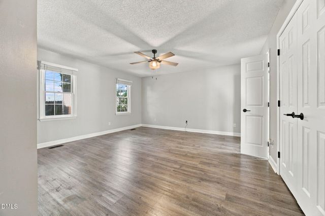 5109 Knightsbridge Way, Raleigh, NC 27604