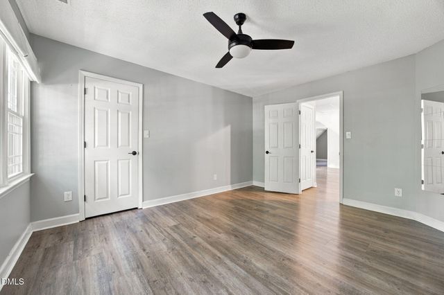 5109 Knightsbridge Way, Raleigh, NC 27604