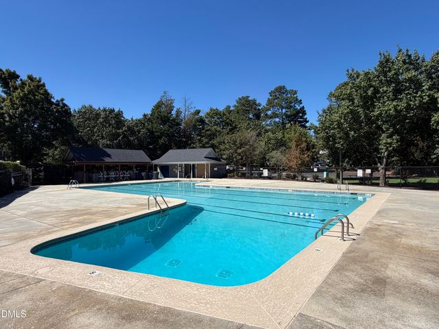 5109 Knightsbridge Way, Raleigh, NC 27604