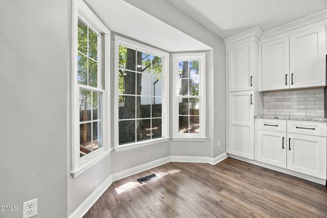 5109 Knightsbridge Way, Raleigh, NC 27604