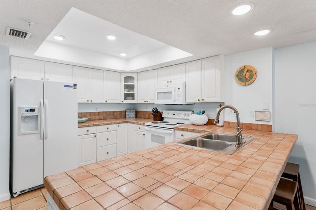 17500 GULF BOULEVARD 407, Redington Shores, FL 33708