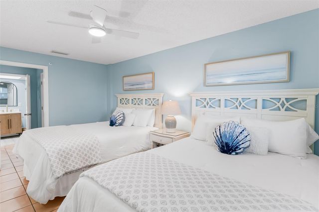 17500 GULF BOULEVARD 407, Redington Shores, FL 33708