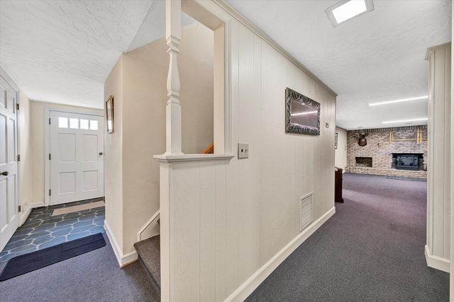 5040 Pleasant Hill DR, Roanoke, VA 24018
